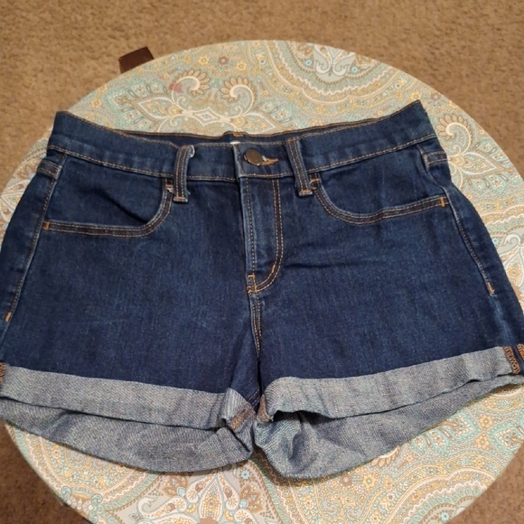 Old Navy Pants - Old Navy Blue Jean Shorts with Cuffed Hem. Size 0